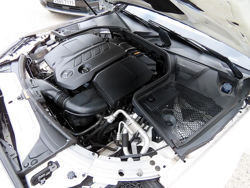 벤츠 C 클래스 C클래스 W205 C220 d 4MATIC AMG Line 이미지 19