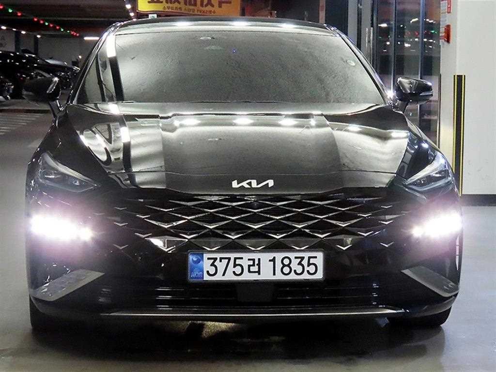 기아 K8 2.5 2WD 시그니처 이미지 2