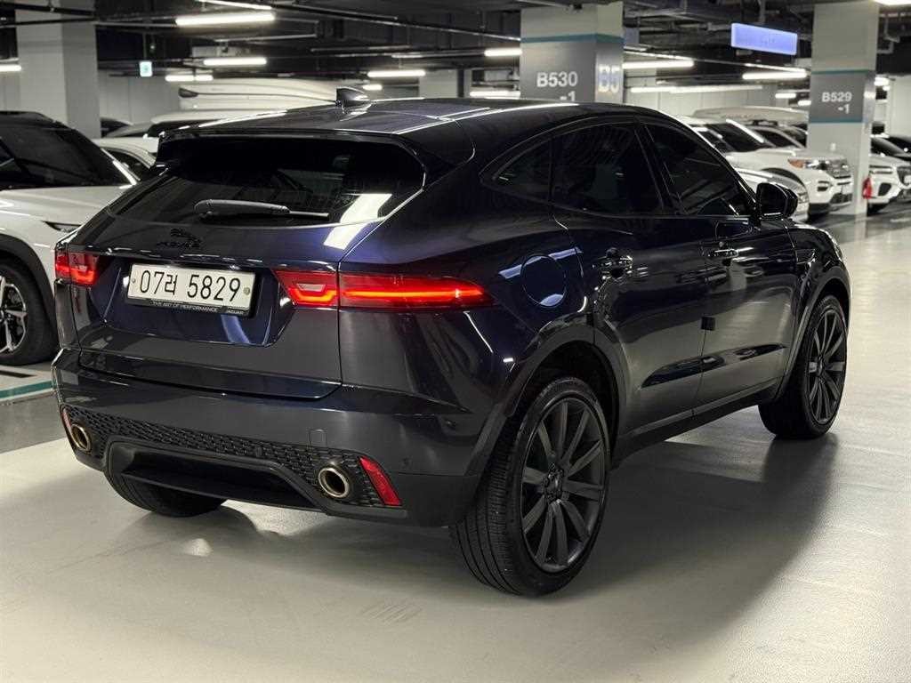 재규어 E-PACE P250 S 이미지 5