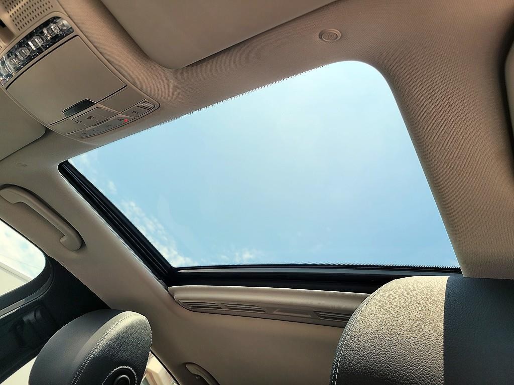 벤츠 E 클래스 E-클래스 W213 E220d 아방가르드 이미지 14