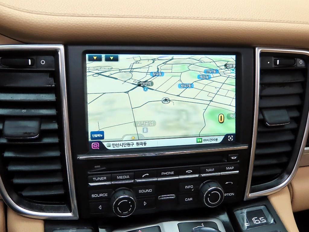 포르쉐 파나메라 3.6 2WD 이미지 8