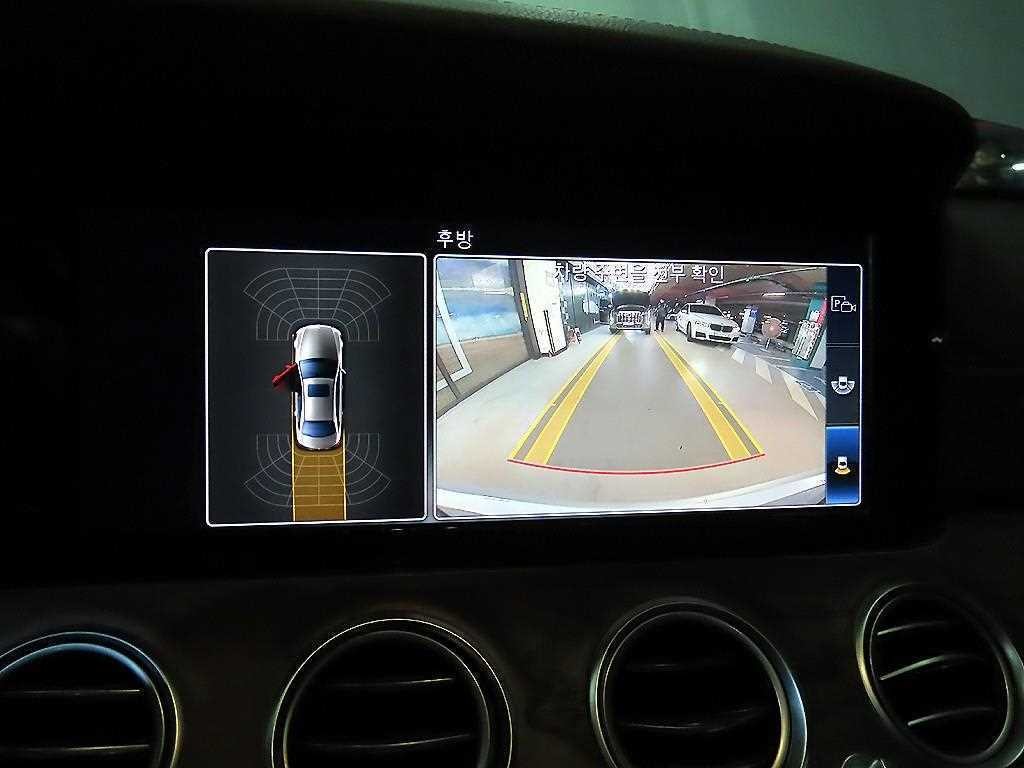 벤츠 E 클래스 E-클래스 W213 E220d 4MATIC 익스클루시브 이미지 13