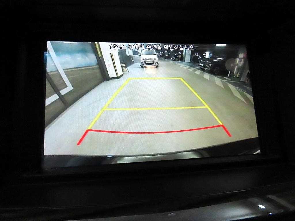 제네시스 G80 3.3 GDI AWD 럭셔리 이미지 16