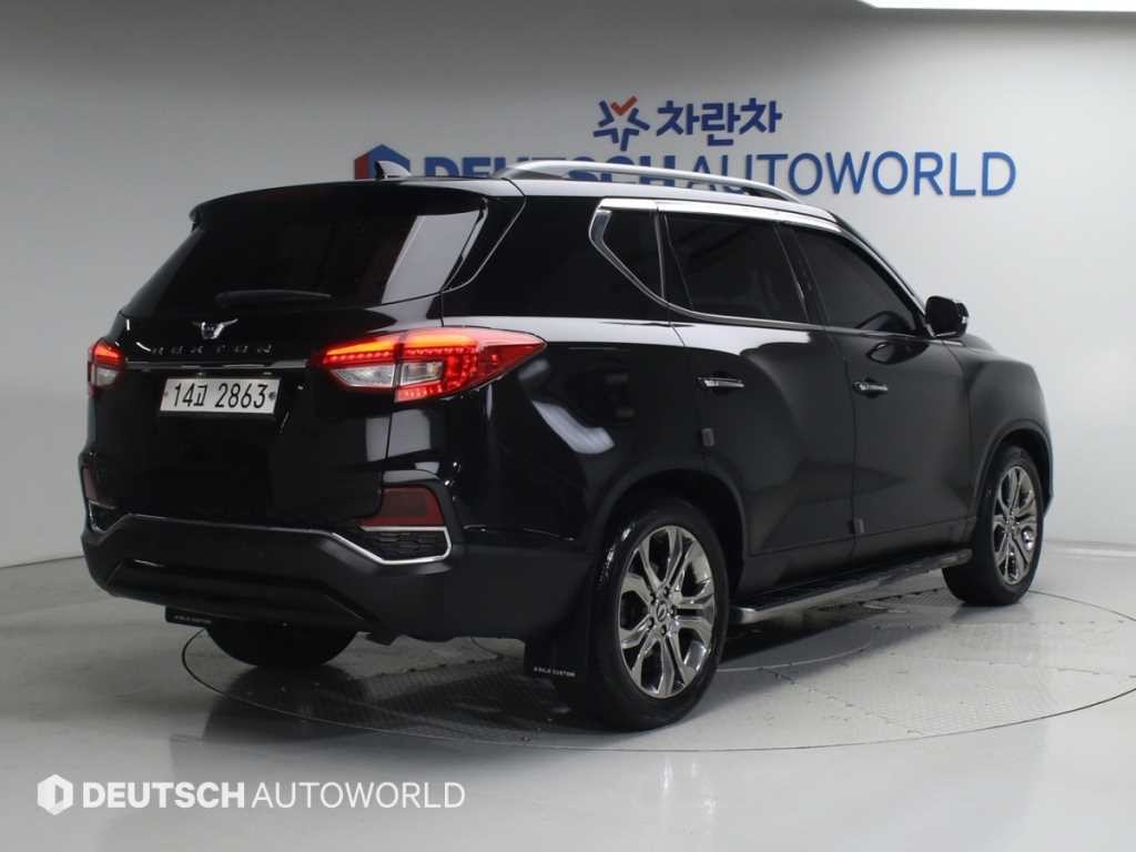 KG모빌리티(쌍용) 렉스턴 G4렉스턴 디젤 2.2 4WD 마제스티 이미지 2