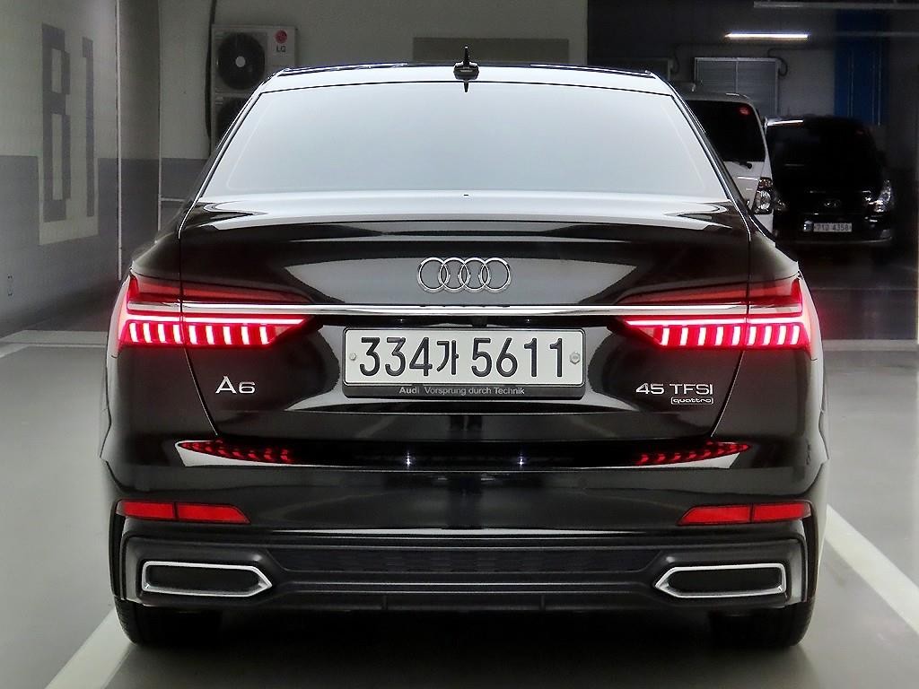 아우디 A6 A6 (C8) 45 TFSI 콰트로 프리미엄 이미지 3