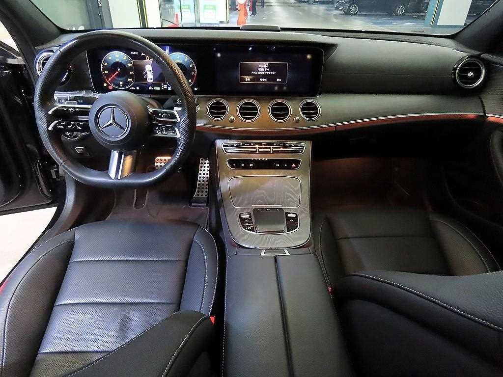 벤츠 E 클래스 E-클래스 W213 E350 4MATIC AMG LINE 이미지 10