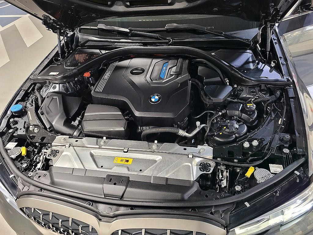 BMW 3시리즈 3시리즈 (G20) 330e 럭셔리 이미지 19