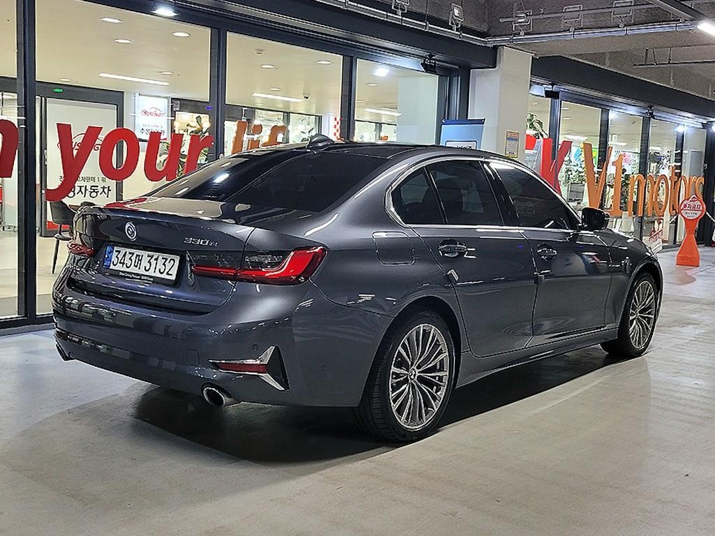 BMW 3시리즈 3시리즈 (G20) 330e 럭셔리 이미지 4