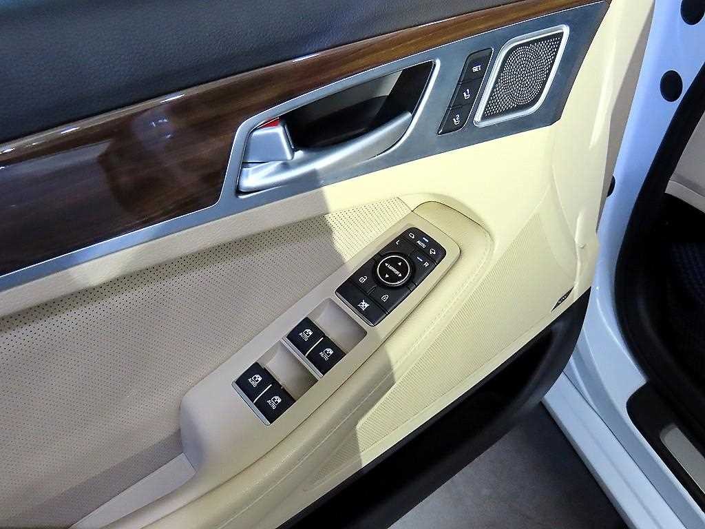 제네시스 G80 3.3 GDI AWD 프리미엄 럭셔리 이미지 13