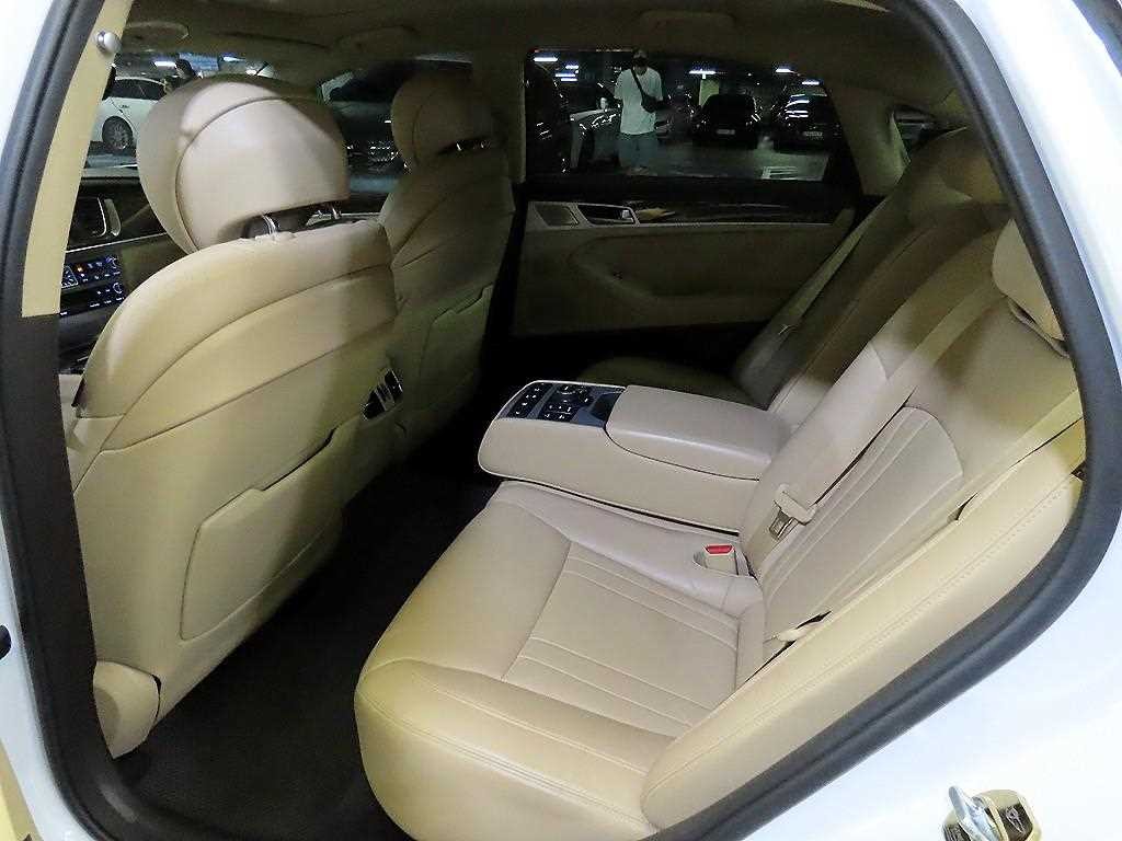 제네시스 G80 3.3 GDI AWD 프리미엄 럭셔리 이미지 7