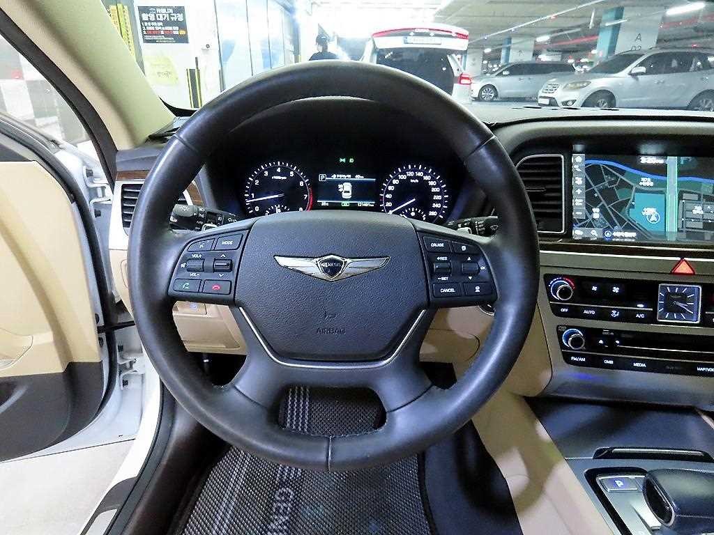 제네시스 G80 3.3 GDI AWD 프리미엄 럭셔리 이미지 8