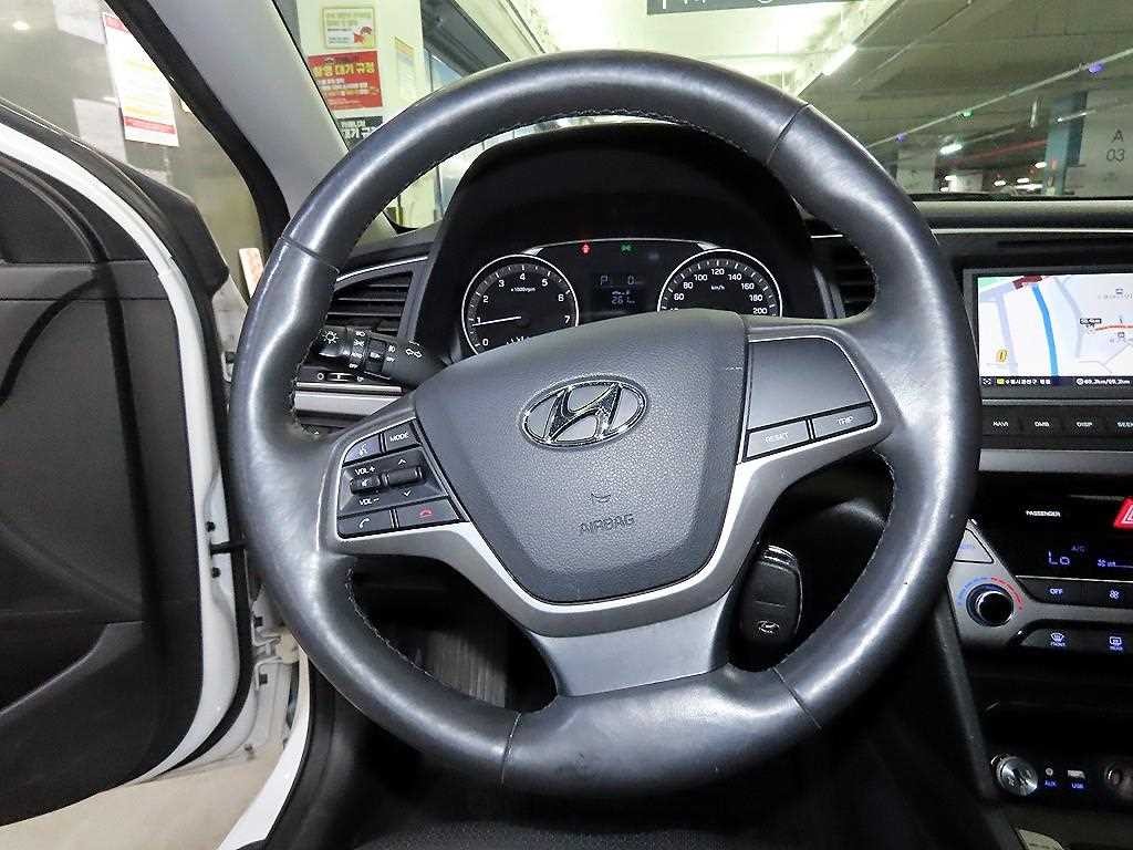 현대 아반떼 아반떼 AD 1.6 GDI 스마트 이미지 8