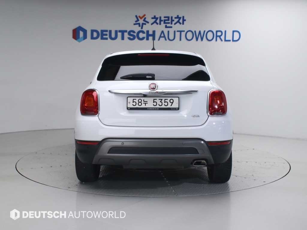 피아트 500X 2.0 디젤 크로스 AWD 이미지 4