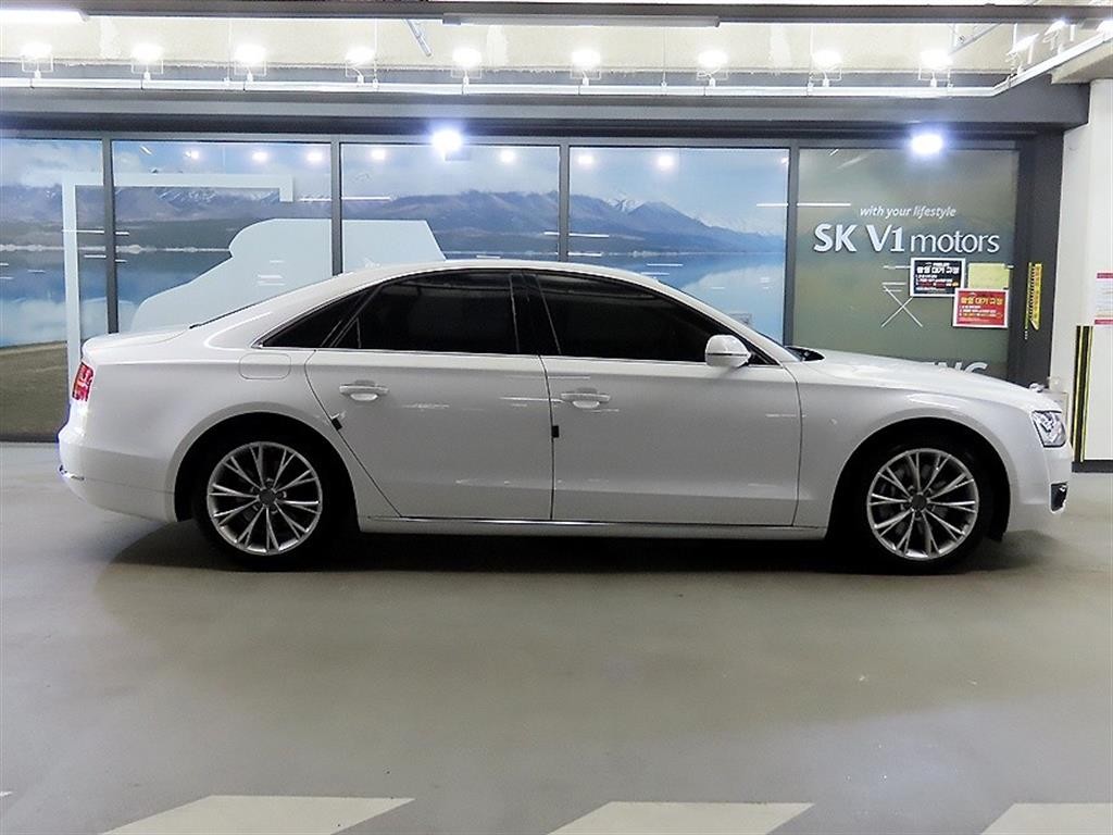 아우디 A8 뉴A8 3.0 TDI 콰트로 이미지 3