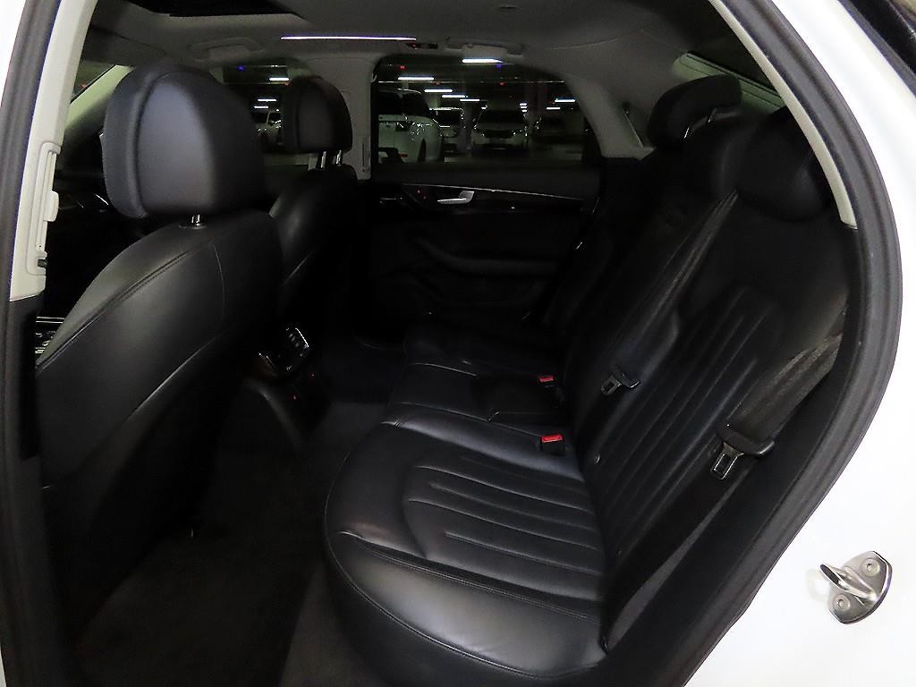 아우디 A8 뉴A8 3.0 TDI 콰트로 이미지 7