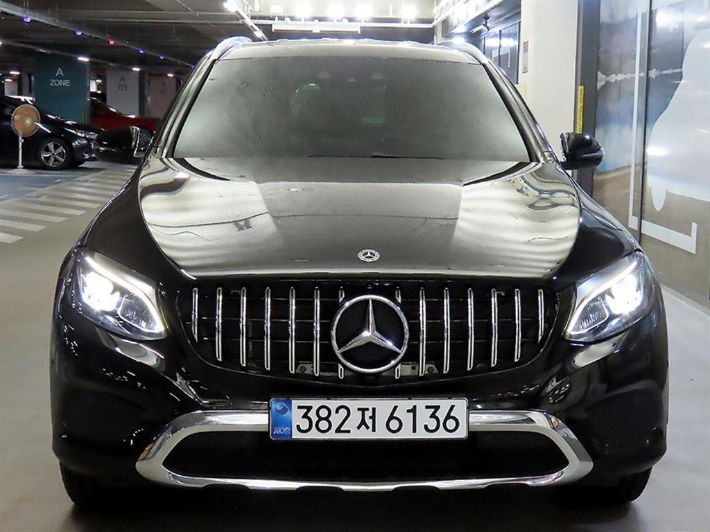 벤츠 GLC 클래스 GLC클래스 X253 GLC 300 4MATIC 이미지 2
