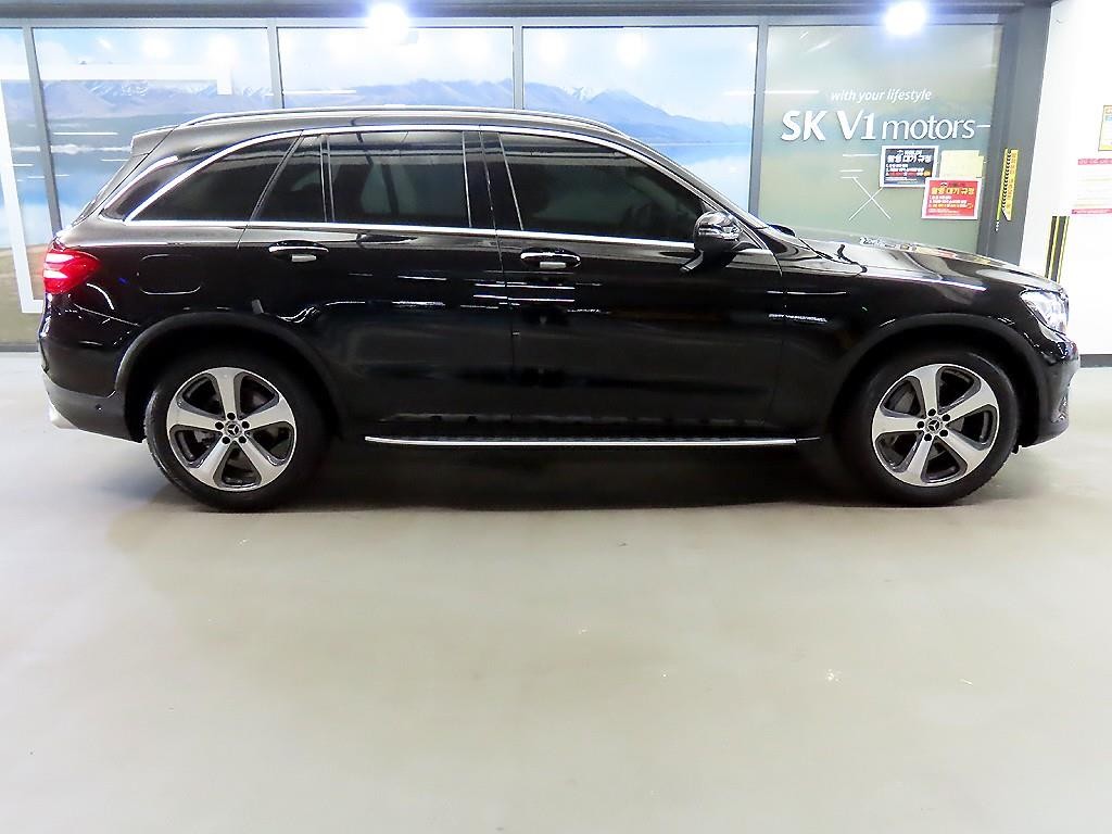 벤츠 GLC 클래스 GLC클래스 X253 GLC 300 4MATIC 이미지 3