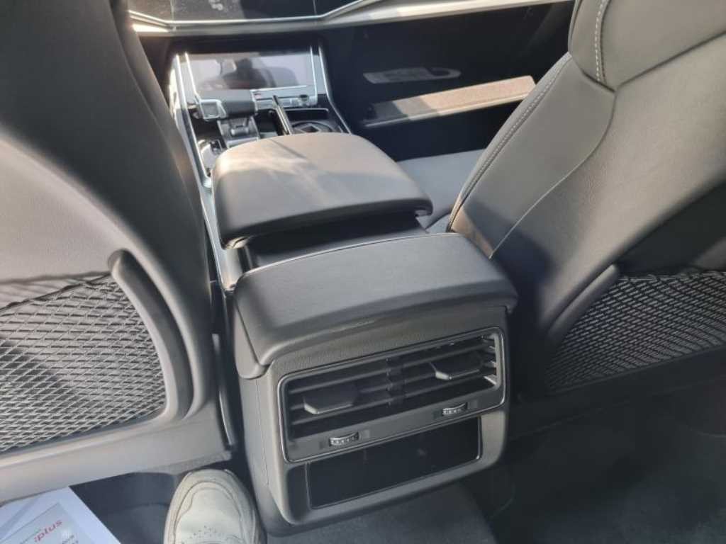 아우디 Q7 Q7 (4M) 55 TFSI 콰트로 프리미엄 이미지 17