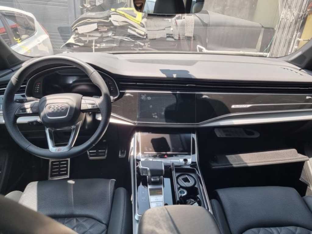 아우디 Q7 Q7 (4M) 55 TFSI 콰트로 프리미엄 이미지 7