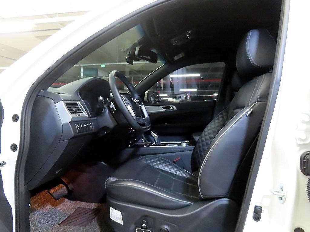 KG모빌리티(쌍용) 렉스턴 올 뉴 렉스턴 (Y450) 디젤 2.2 4WD 프레스티지 이미지 6