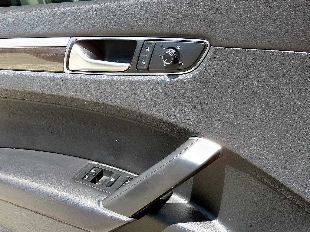 폭스바겐 파사트 더 뉴 파사트 2.0 TSI 이미지 11