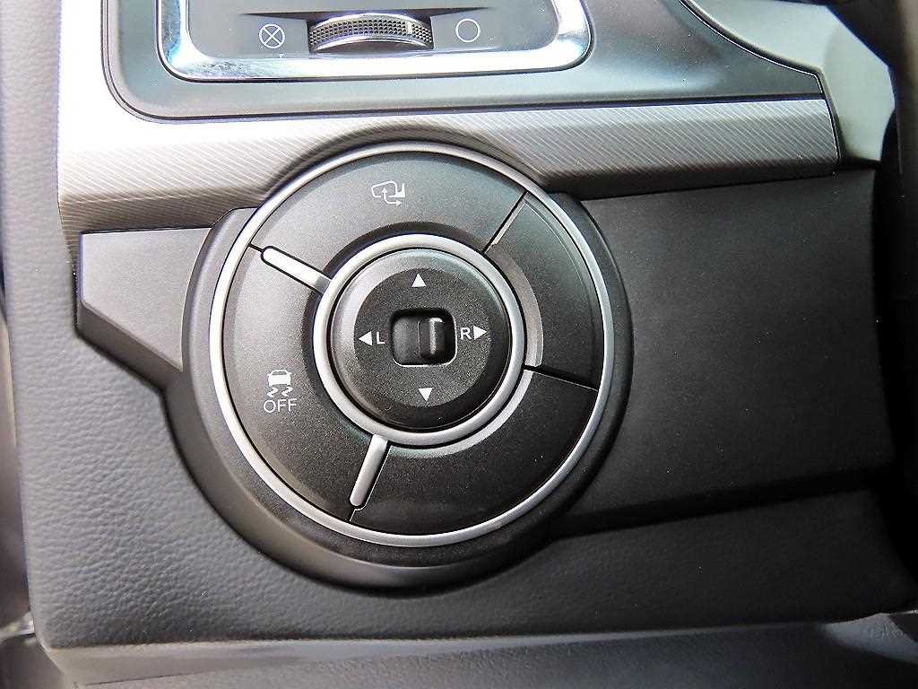 KG모빌리티(쌍용) 코란도 더뉴코란도스포츠 CX7(4WD) 클럽 이미지 12
