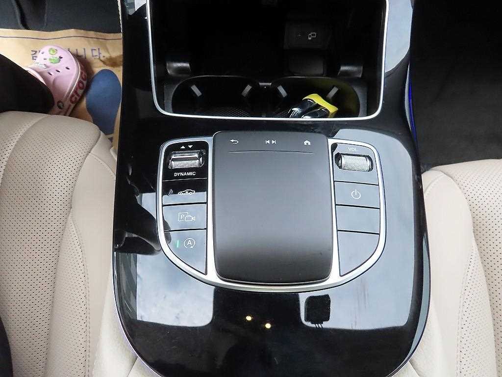 벤츠 E 클래스 E-클래스 W213 E450 4MATIC 익스클루시브 이미지 12