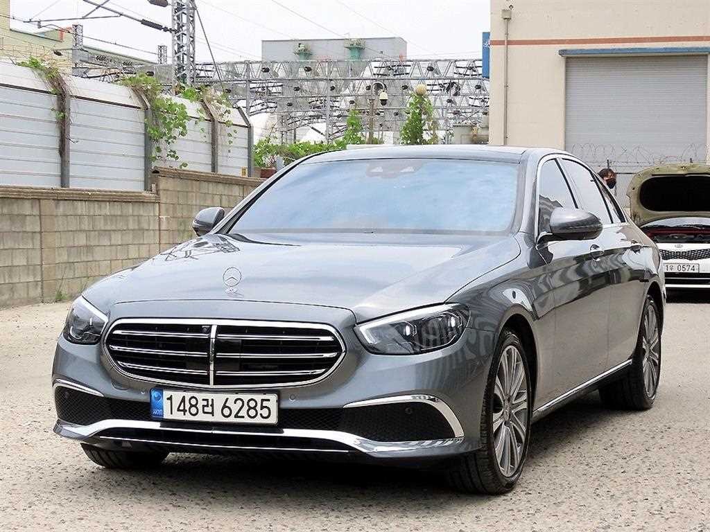 벤츠 E 클래스 E-클래스 W213 E450 4MATIC 익스클루시브 이미지 2