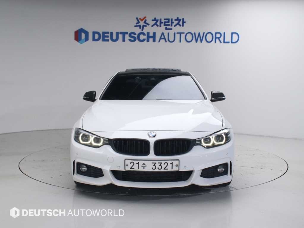 BMW 4시리즈 4시리즈 (F32) 420d 쿠페 M 스포츠 이미지 1
