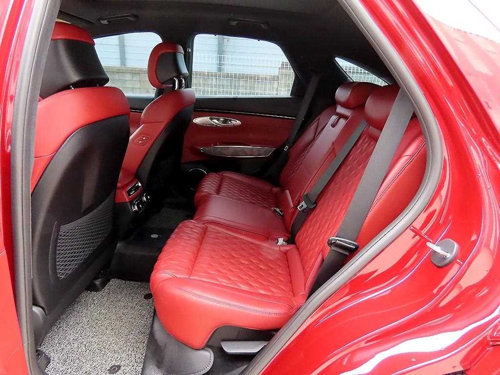 제네시스 GV70 3.5T 가솔린 AWD 스포츠 이미지 6
