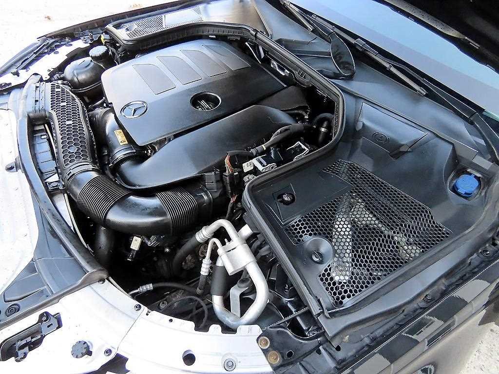 벤츠 C 클래스 C클래스 W205 C200 아방가르드 이미지 18