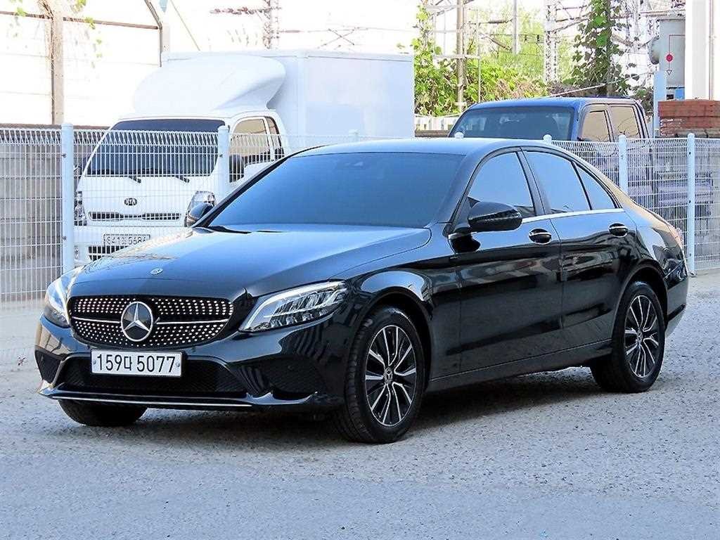 벤츠 C 클래스 C클래스 W205 C200 아방가르드 이미지 2