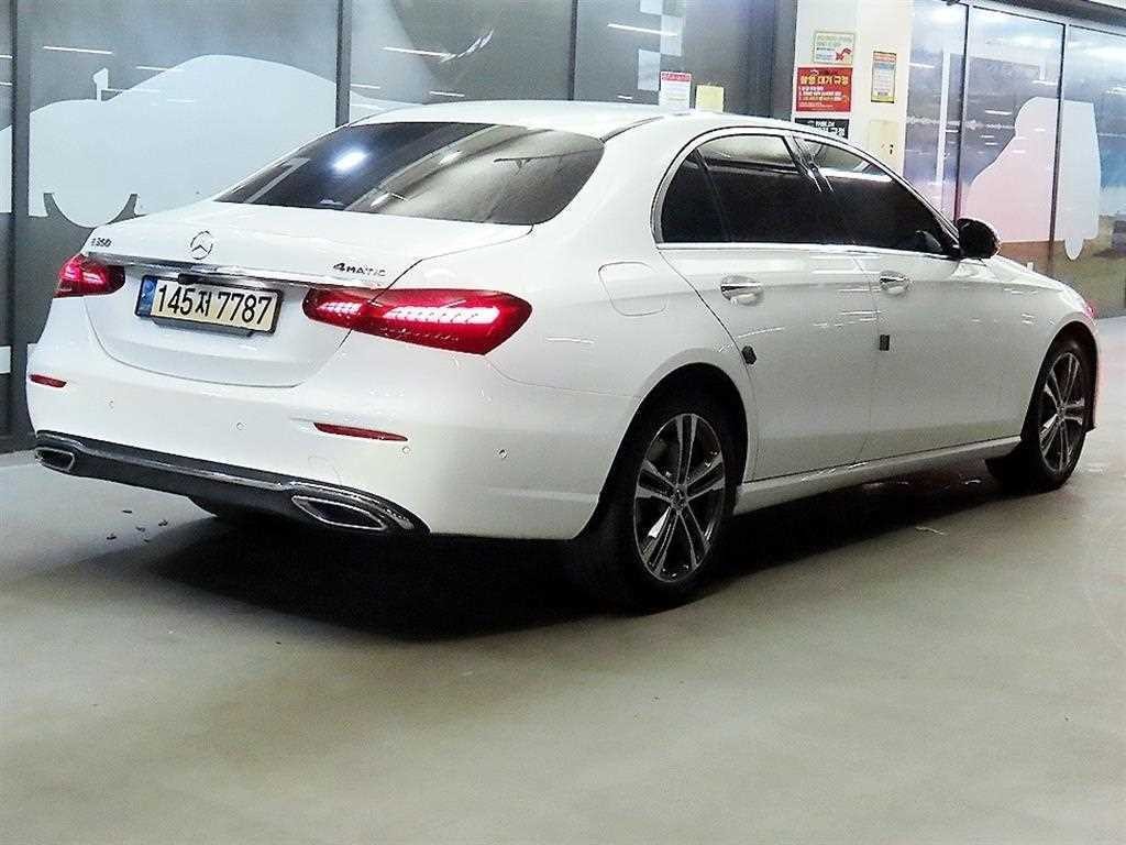 벤츠 E 클래스 E-클래스 W213 E350 4MATIC 아방가르드 이미지 4
