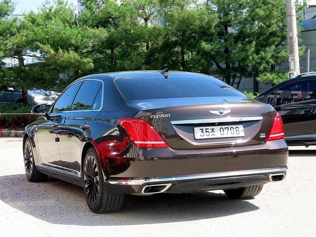 제네시스 EQ900 3.8 GDI AWD 프리미엄 럭셔리 이미지 3