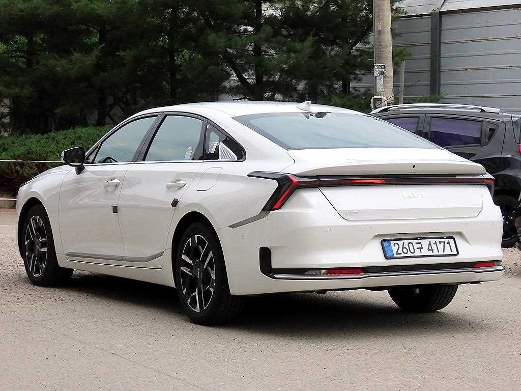 기아 K8 뉴 K8 2.5 2WD 노블레스 이미지 3