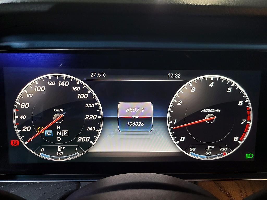 벤츠 E 클래스 E-클래스 W213 E300 아방가르드 이미지 10