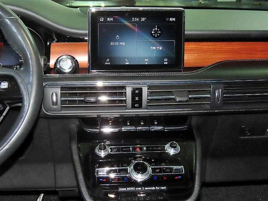 링컨 코세어 2.0 리저브 AWD 이미지 11