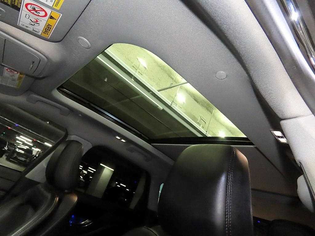 링컨 코세어 2.0 리저브 AWD 이미지 15