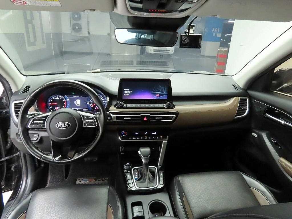 기아 셀토스 가솔린 1.6 터보 2WD 노블레스 이미지 6