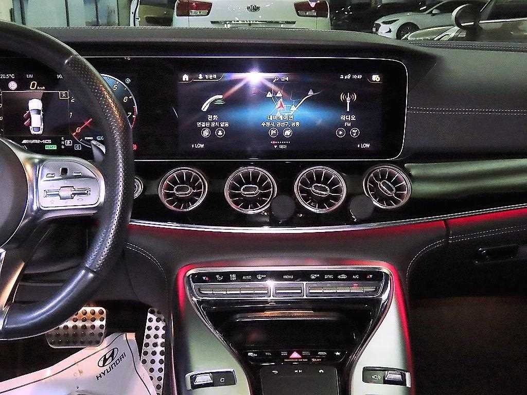 벤츠 AMG GT 4도어 43 4MATIC+ 이미지 11