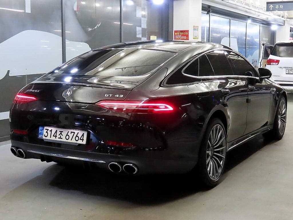 벤츠 AMG GT 4도어 43 4MATIC+ 이미지 4