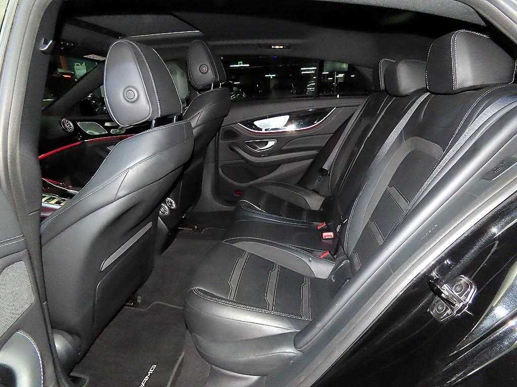 벤츠 AMG GT 4도어 43 4MATIC+ 이미지 7