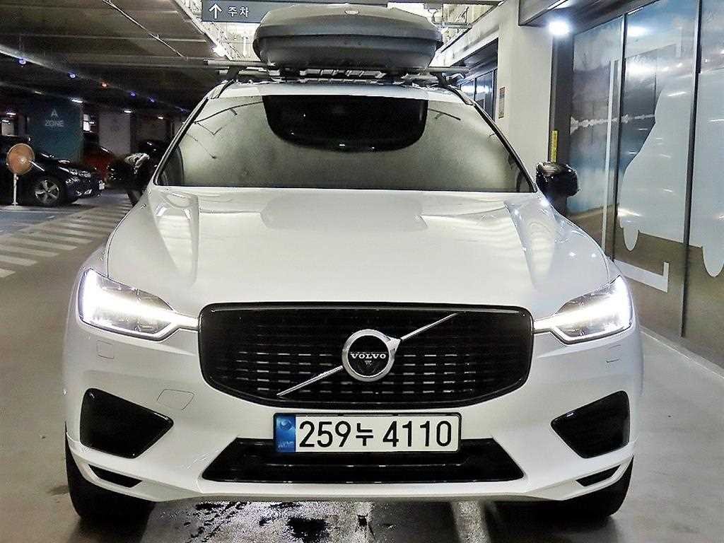 볼보 XC60 XC60(2세대) T8 AWD R-디자인 이미지 2
