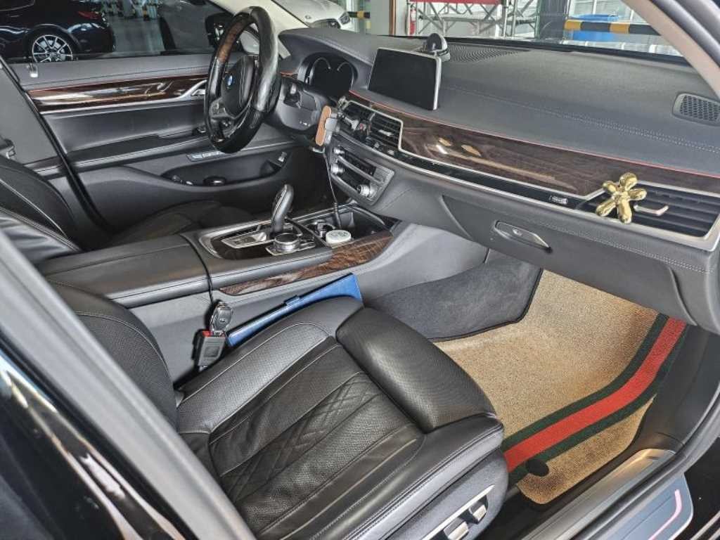 BMW 7시리즈 7시리즈 (G11) 740Ld xDrive 이미지 11