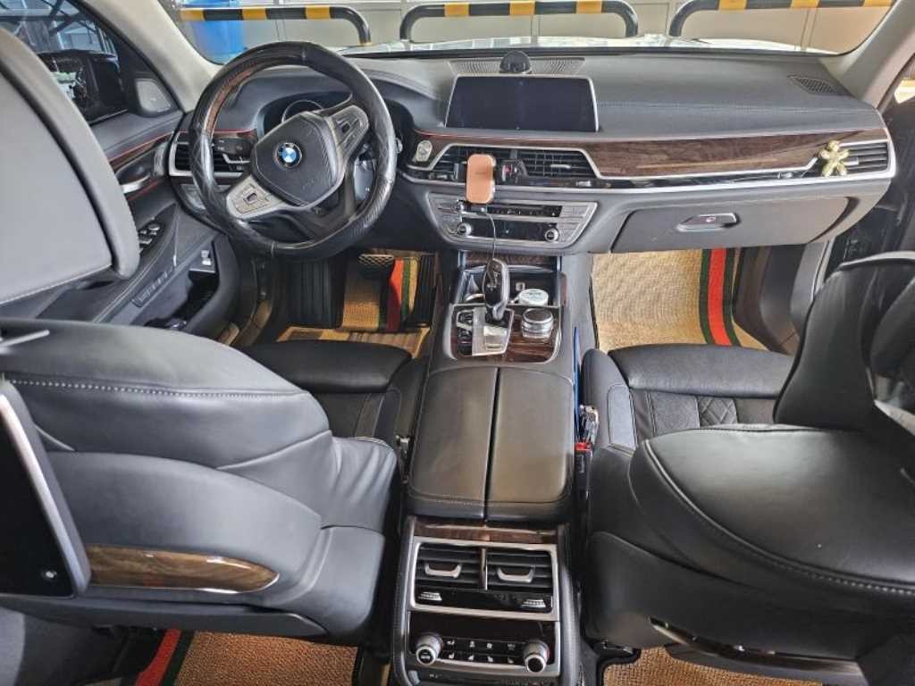 BMW 7시리즈 7시리즈 (G11) 740Ld xDrive 이미지 12