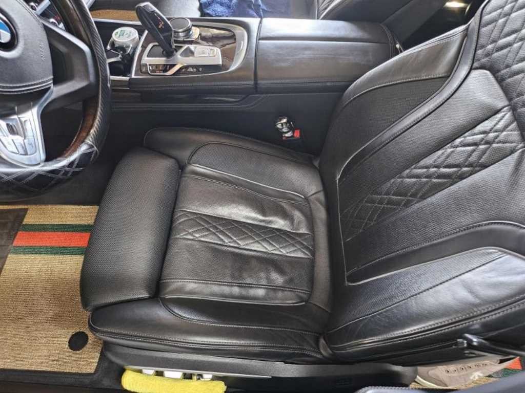BMW 7시리즈 7시리즈 (G11) 740Ld xDrive 이미지 13