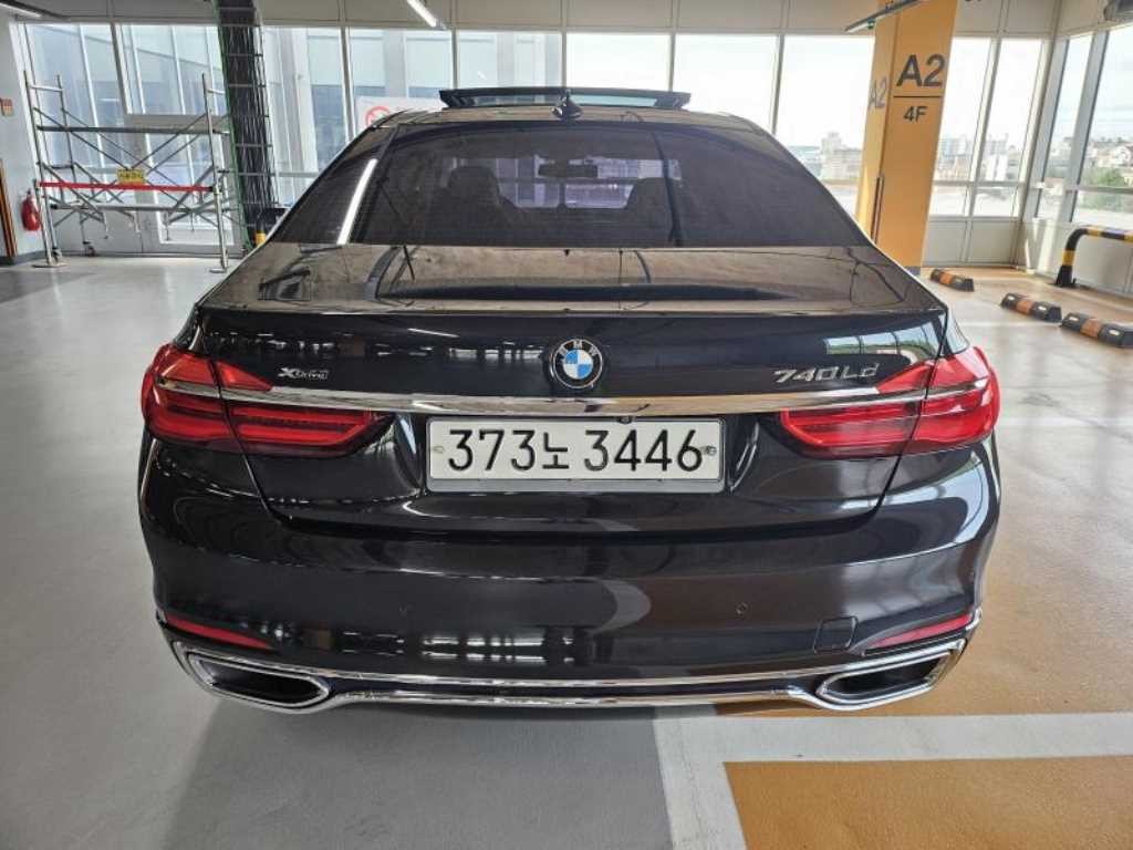 BMW 7시리즈 7시리즈 (G11) 740Ld xDrive 이미지 3