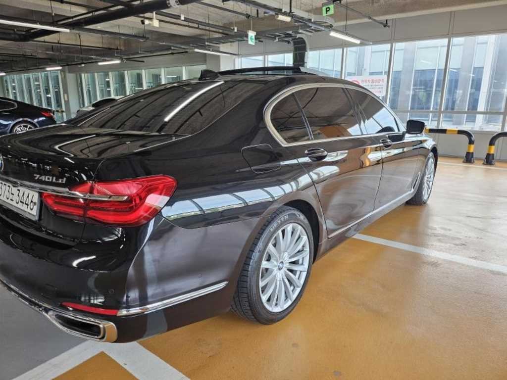 BMW 7시리즈 7시리즈 (G11) 740Ld xDrive 이미지 5