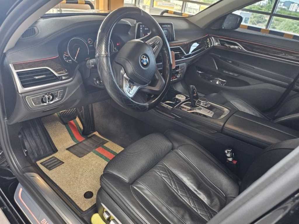 BMW 7시리즈 7시리즈 (G11) 740Ld xDrive 이미지 8
