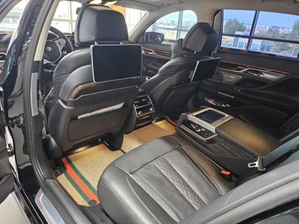 BMW 7시리즈 7시리즈 (G11) 740Ld xDrive 이미지 9